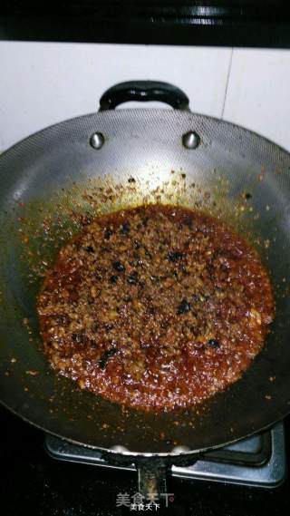 香辣牛肉酱的做法步骤：4