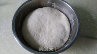 咸香猪肉包的做法步骤：3