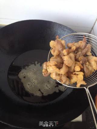 焦熘肉片的做法步骤：8