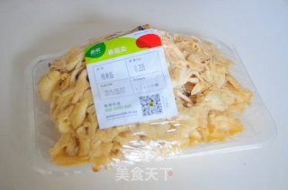 榆黄菇红烧鸡块的做法步骤：1