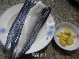 清蒸咸鱼的做法步骤：1