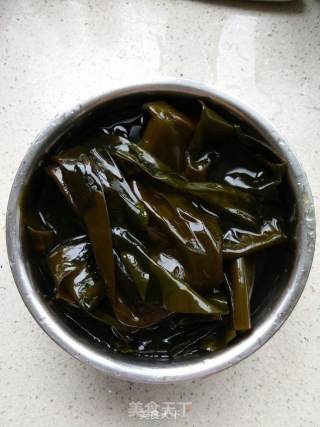 卤海带的做法步骤：2