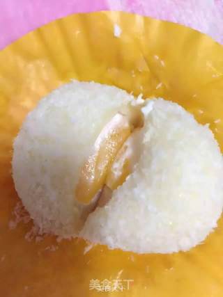 椰香芒果糯米糍的做法步骤：6