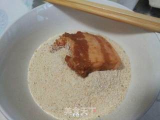 东东粉蒸肉的做法步骤：4