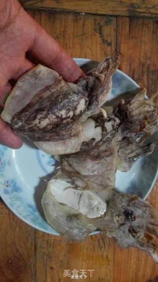 墨鱼干炒韭菜（补肾壮阳滋补）的做法步骤：1