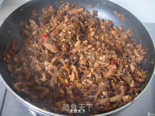 梅菜扣肉的做法步骤：7