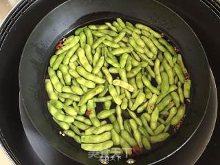 香煮毛豆的做法步骤：4