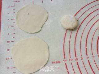 生煎包的做法步骤：2