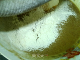 红枣牛奶茯苓蒸糕的做法步骤：8