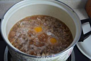 核桃桂圆炖肉酒的做法步骤：7