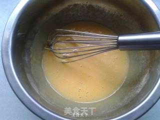 杏子酱戚风蛋糕的做法步骤：2