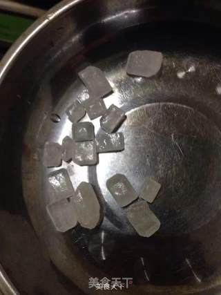 糖醋排骨的做法步骤：2