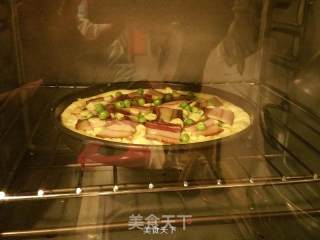 腊肉比萨的做法步骤：15