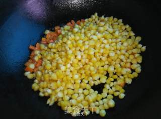 松仁玉米的做法步骤：7