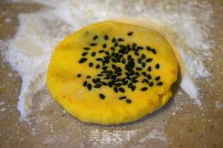 手作豆沙南瓜饼的做法步骤：9