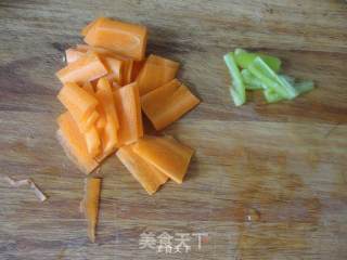 双椒豆腐泡的做法步骤：3