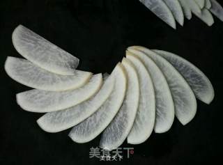 孔雀开屏白萝卜的做法步骤：5