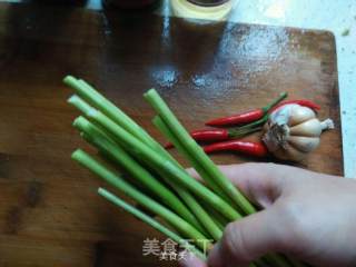 响油芦笋的做法步骤：2