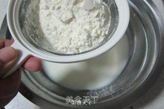 在家轻松制作蓝莓轻乳酪蛋糕的做法步骤：5