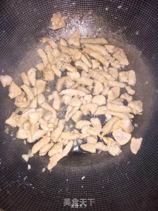 火腿炒肉的做法步骤：4