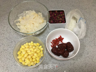 银耳红枣粥—让胶原蛋白填满你的脸！的做法步骤：1