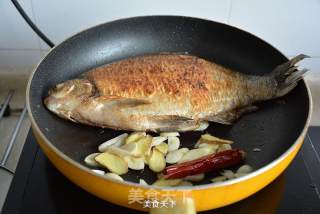 红烧鳊鱼的做法步骤：6