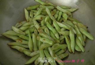 五花肉焖扁豆的做法步骤：3