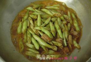 五花肉焖扁豆的做法步骤：8