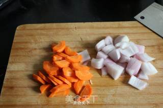 辣白菜芝心年糕的做法步骤：2
