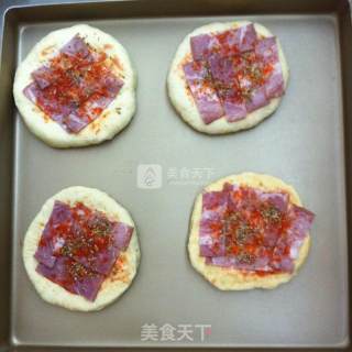 培根披萨的做法步骤：9