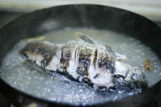 鲫鱼豆腐汤的做法步骤：4