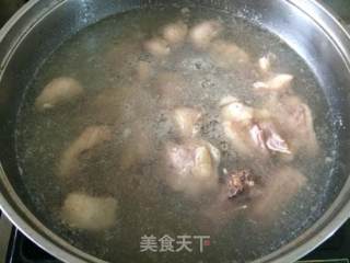 干锅鸭肉---干锅三宝的做法步骤：2