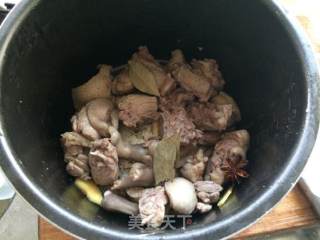 干锅鸭肉---干锅三宝的做法步骤：3