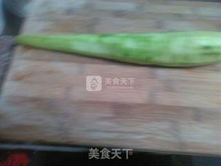 丝瓜蛏汤的做法步骤：1