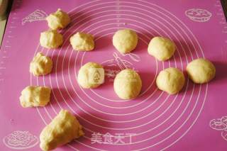 芸豆馅大脚丫面包的做法步骤：5