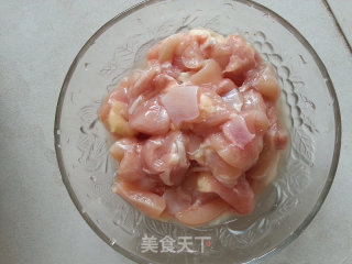 宫保鸡丁的做法步骤：2