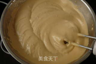 电饭煲：红糖海绵蛋糕的做法步骤：3