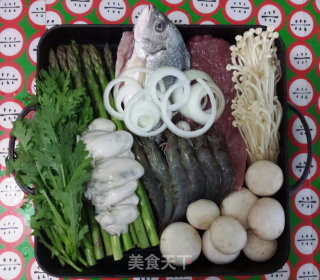 海鲜时蔬铁板烧的做法步骤：1