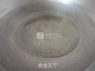 蘑菇尖椒炒肉的做法步骤：5
