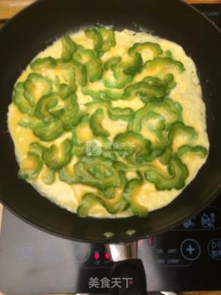 苦瓜煎蛋的做法步骤：8