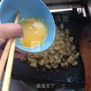 土豆鸡蛋煎的做法步骤：7