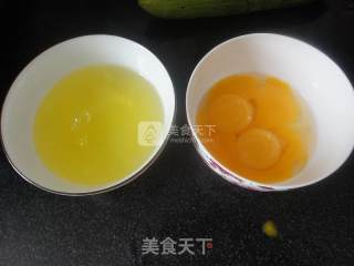 三色蒸蛋的做法步骤：2