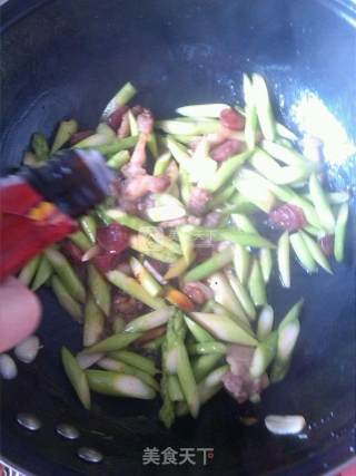 腊味芦笋的做法步骤：9