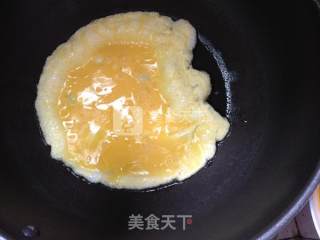 菌可以简单的吃---鸡枞菇炒鸡蛋的做法步骤：4