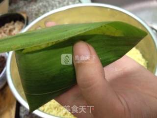 笋干大肉粽的做法步骤：12
