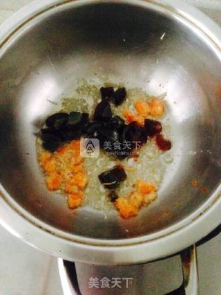 上汤娃娃菜的做法步骤：2