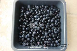 自制蓝莓酱的做法步骤：1