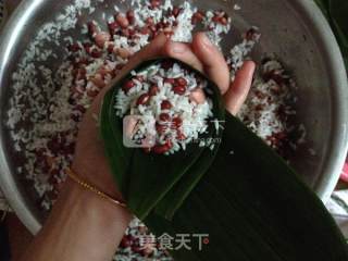 儿时的最爱--花生红豆粽子的做法步骤：5