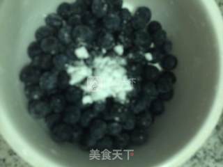蓝莓酸奶的做法步骤：3