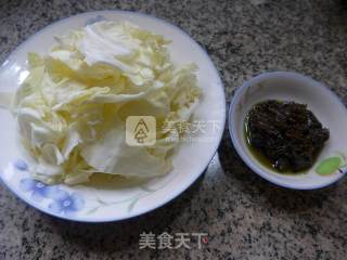 橄榄菜炒包心菜的做法步骤：1